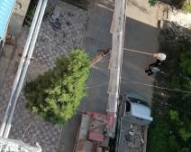住宅楼防水改造下垃圾