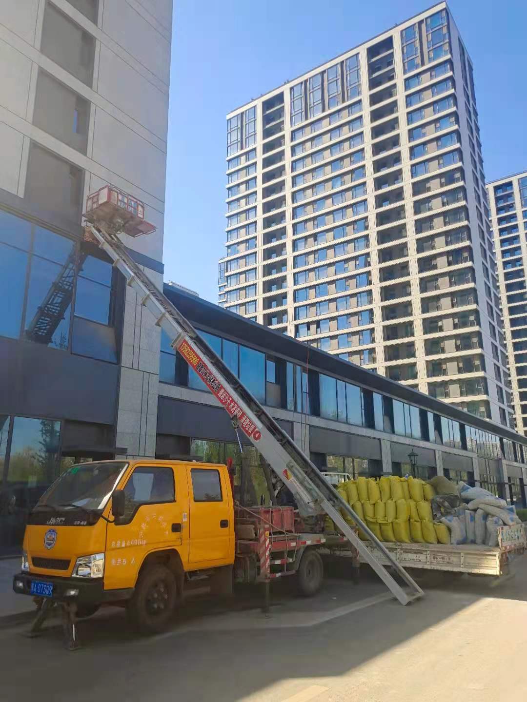 云梯车租赁的优势是什么